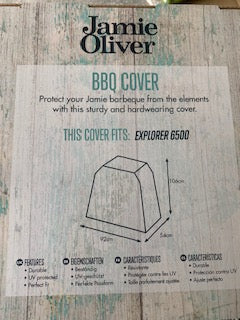 bbq cover jamie oliver strektegning med målene påført. baksiden av pakningen er avbildet