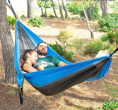 innovagoods-swing-rest-dobbel-campinghengekoye